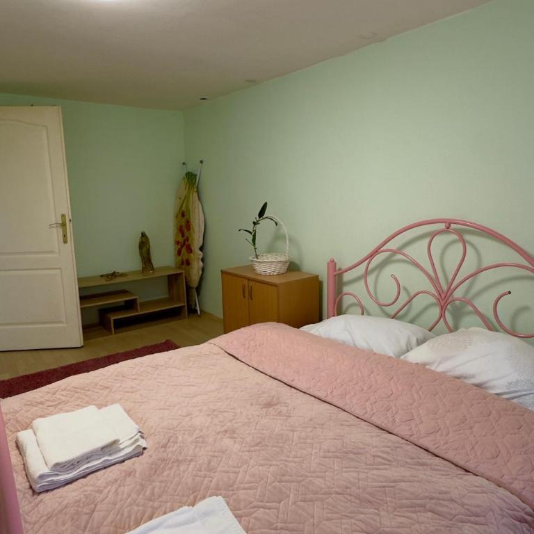 Apartman Car - One-Bedroom Apartment - 26