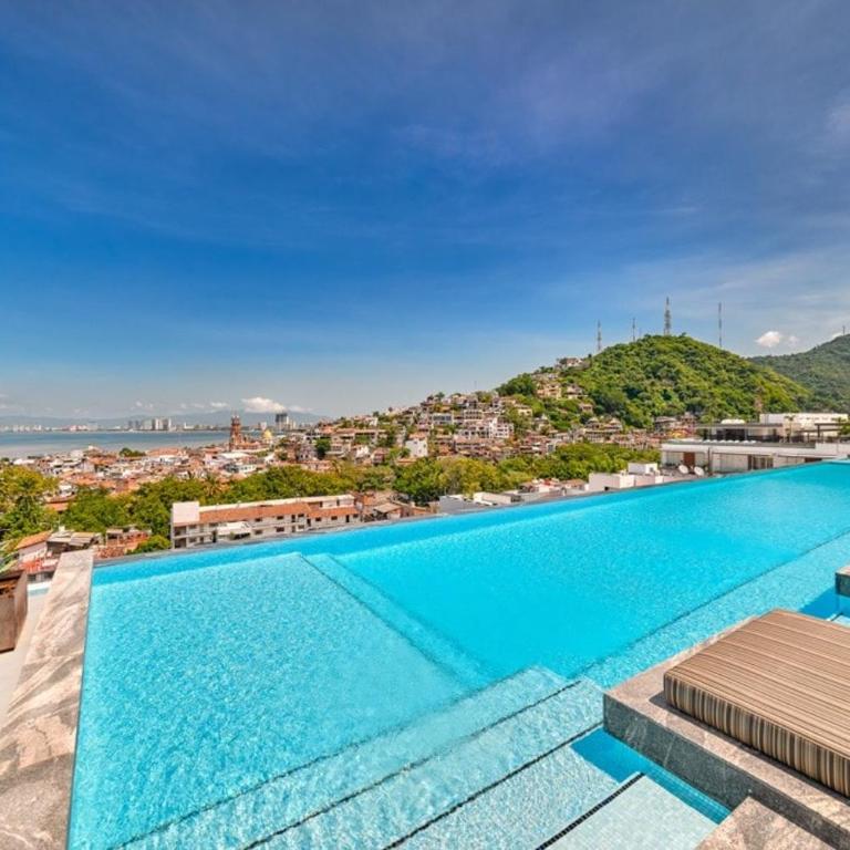 Amazing 2BR Apt -Private Balcony - Rooftop Pool - Casa - 44