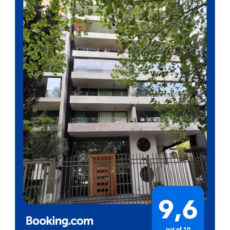 Apartamento en Providencia con estacionamiento privado - Apartment - 1