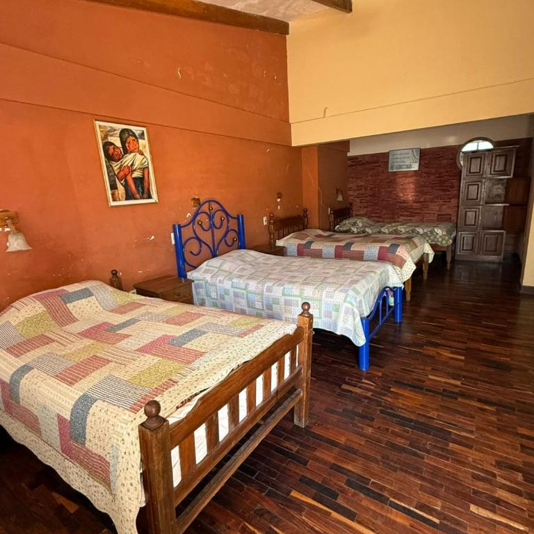 BERLIN hostel suites - Family Room with Private Bathroom - 2