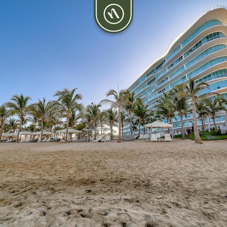 Oceanfront 2BR Condo - Pool - Cevicheria - Beach - Casa - 1