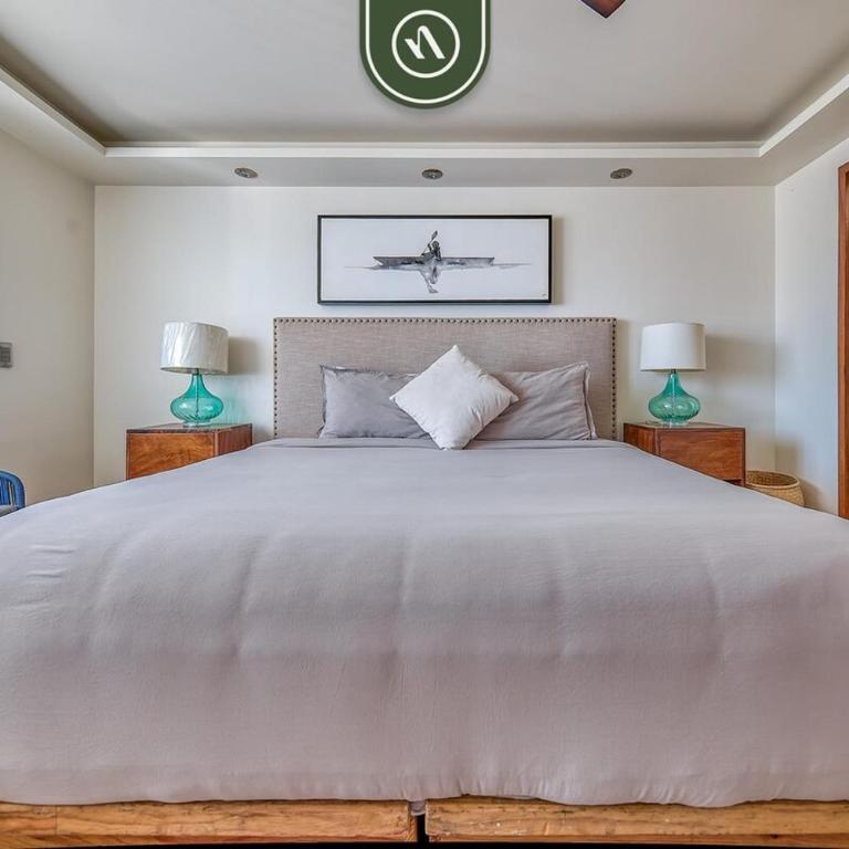 3BR Condo with Private Balcony - Pool - Marina - Vacation Home - 13