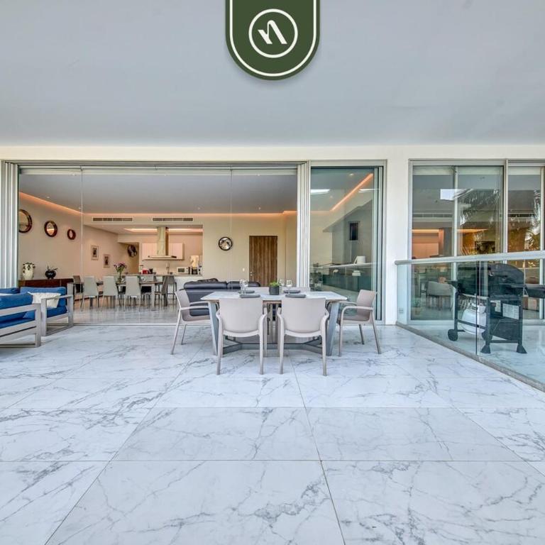 Oceanfront 2BR Condo - Pool - Cevicheria - Beach - Casa - 23