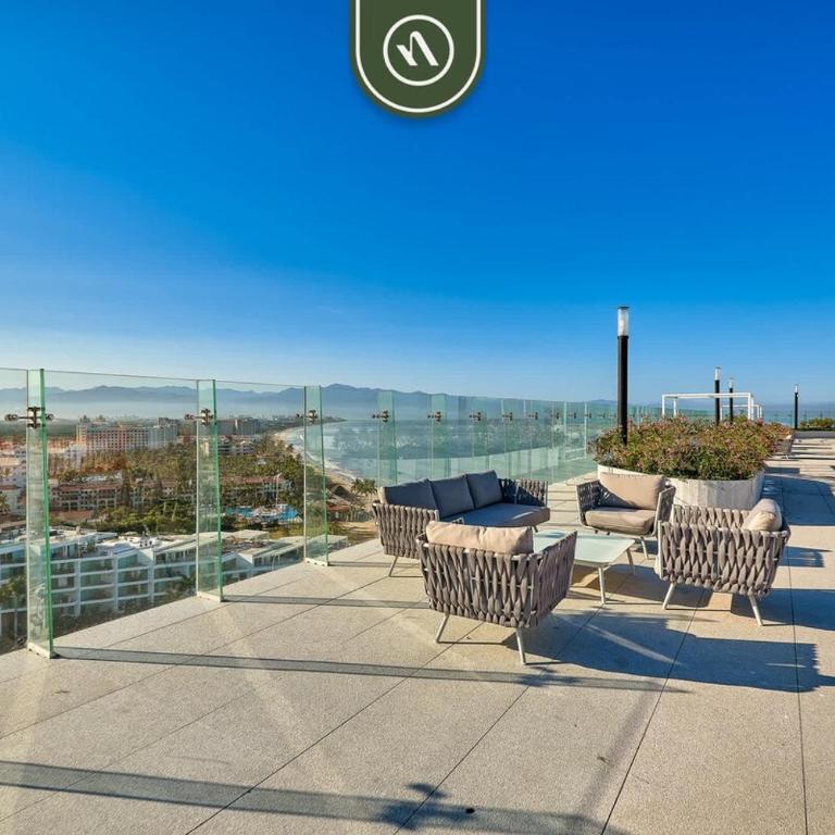 Stunning Oceanview Two Story Condo - Beach - Gym - Casa - 40