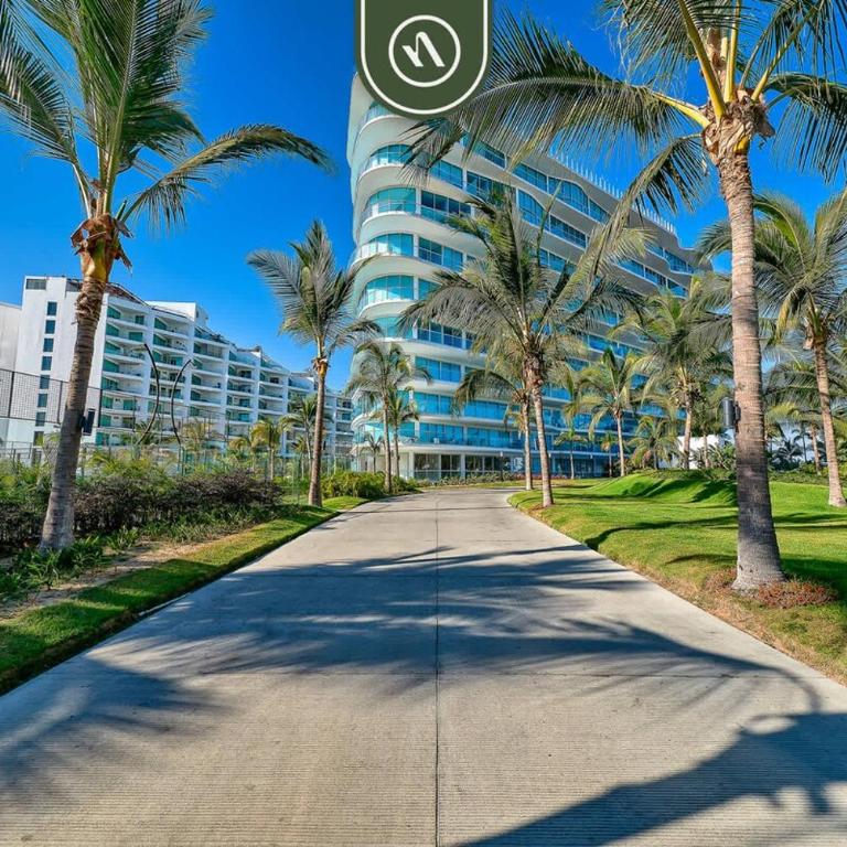 Stunning Oceanview Two Story Condo - Beach - Gym - Casa - 47
