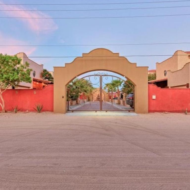 Bovedas House - Three-Bedroom House - 12
