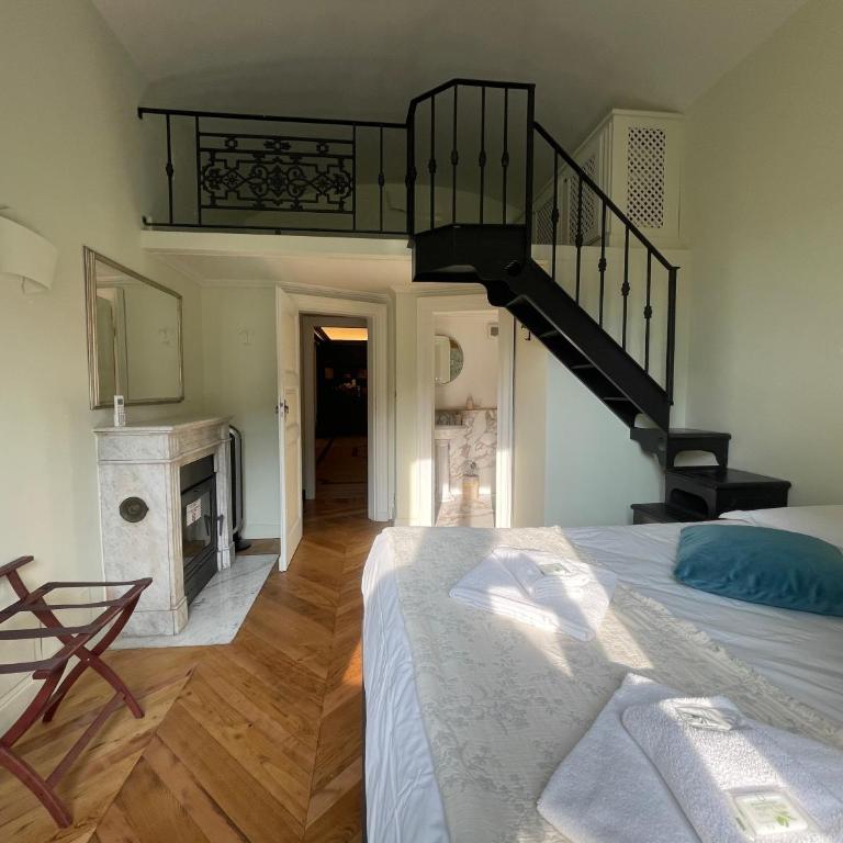The Heritage - Grand Apartment in Historic Turin - Appartamento con 3 Camere da Letto - Piano Alto - 63