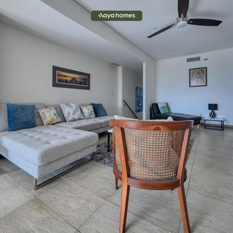 Luxury 2BR Condo in Marina - Pool - Zen Rooftop - Vacation Home - 10