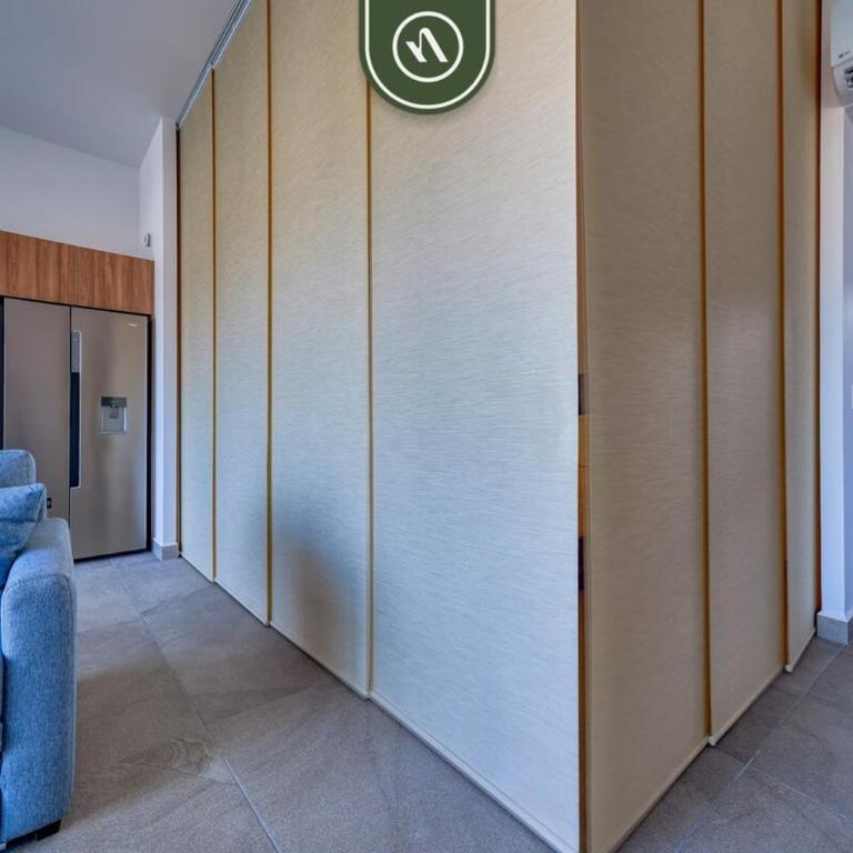 New Studio - King Bed - Pool - Jacuzzi - Gym - Vacation Home - 28