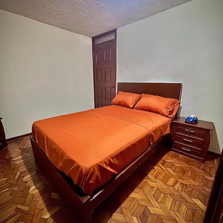 Apartamento con increible vista - 7 min Centro Historico de Quito - One-Bedroom Apartment - 4