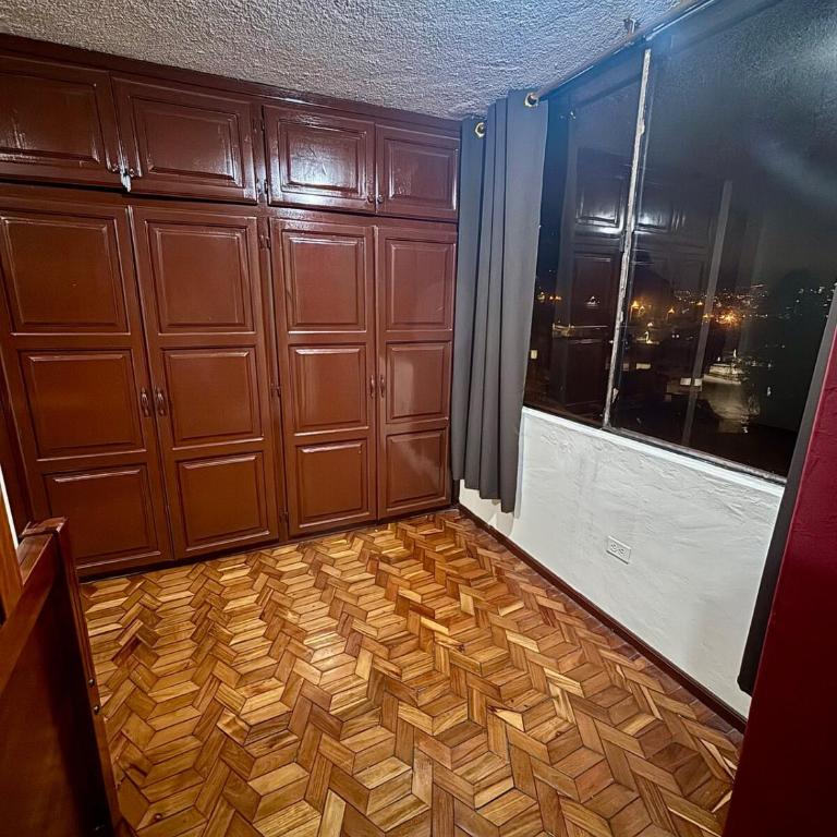 Apartamento con increible vista - 7 min Centro Historico de Quito - One-Bedroom Apartment - 17