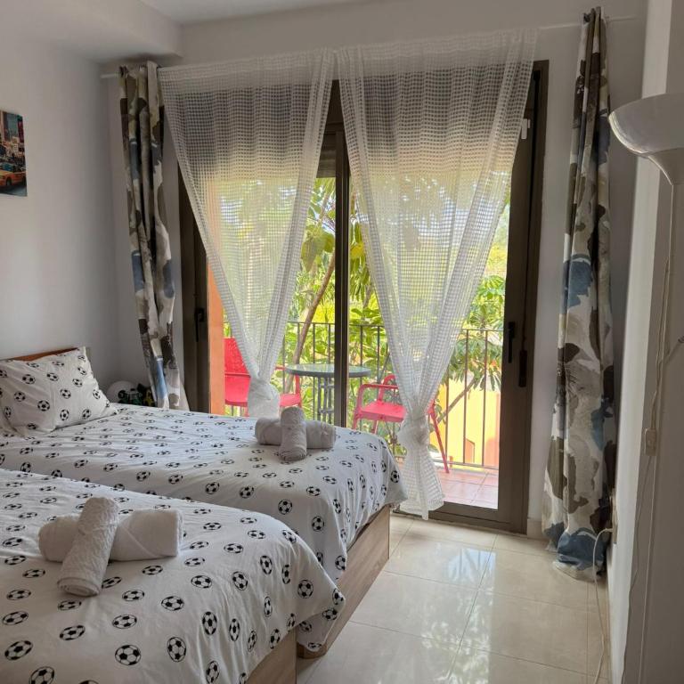 SOTOSERENA 2D con vista a la piscina y montaña - Two-Bedroom Apartment - 55