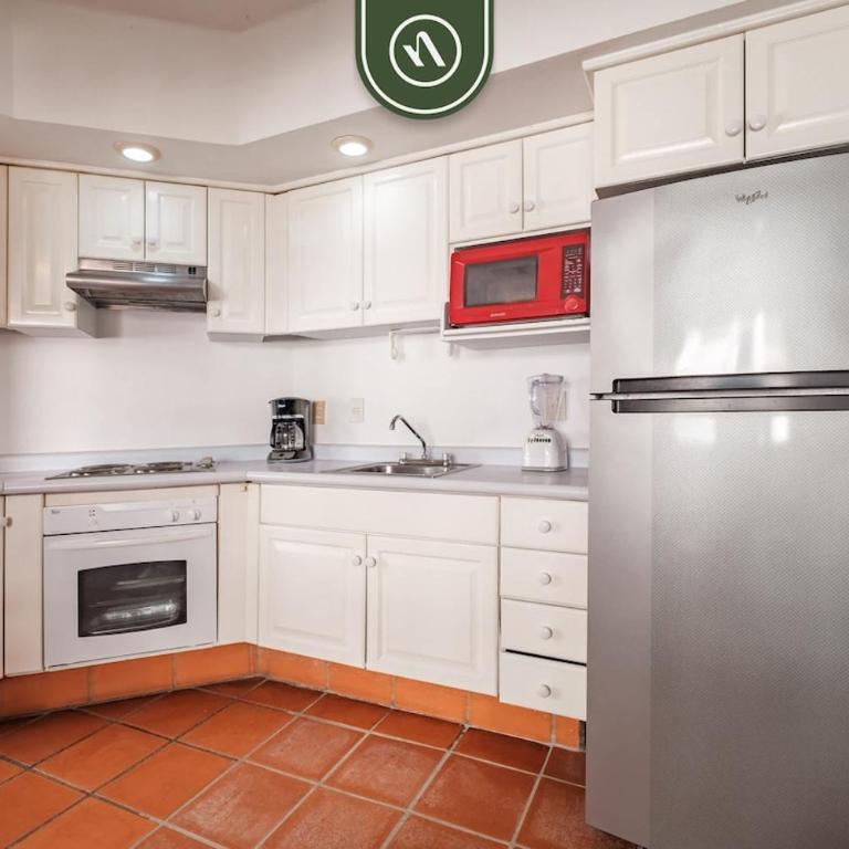 One Beach Street 306 B· Amazing 1 BR Condo - Vacation Home - 6