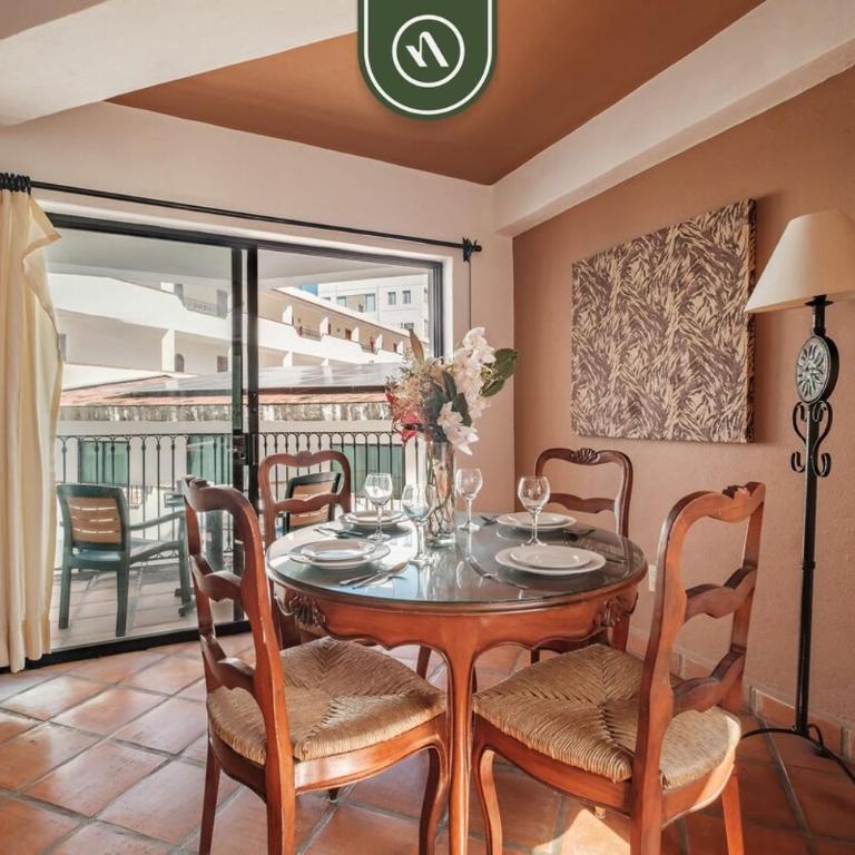 One Beach Street 307 B· Amazing 2 BR Condo - Casa - 20