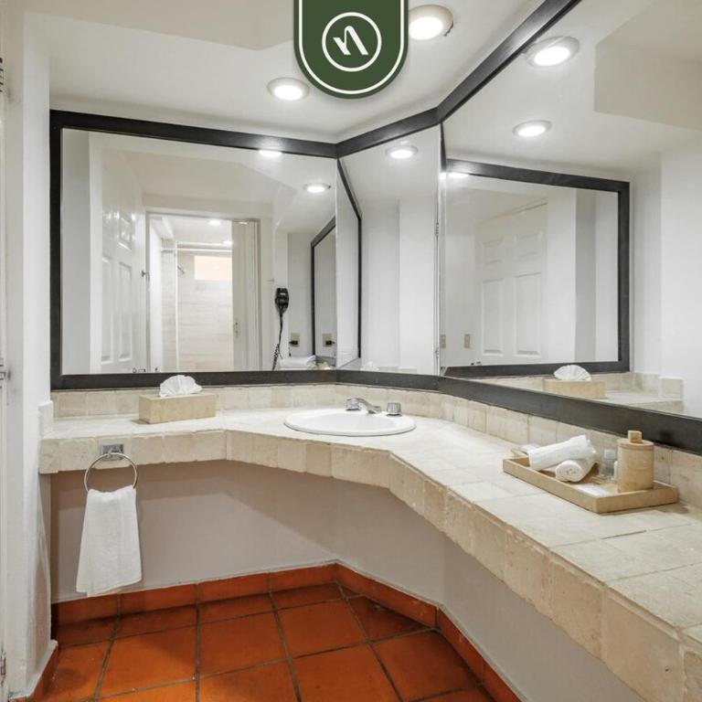 One Beach Street 310 - Amazing 2 BR Condo - Casa - 27