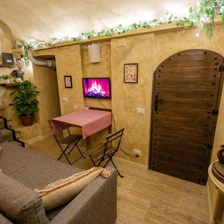 Charming Private Underground Roman Retreat Self Check-In - Appartamento con 1 Camera da Letto - 2