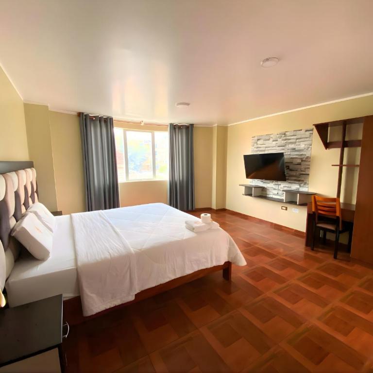 Hotel Leal - Deluxe Family Room - 5