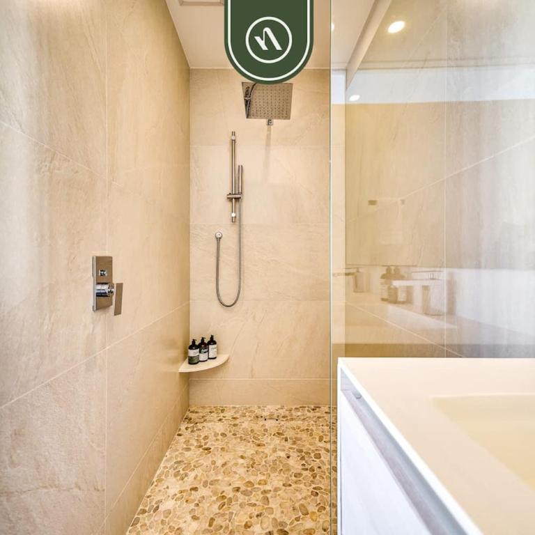 Oceanview Luxury Condo - Private Beach - Rooftpop - Casa - 40