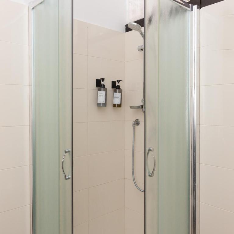 ArtStay Exclusive Apt Near Train Metro, Parking - Appartamento con 1 Camera da Letto - 13