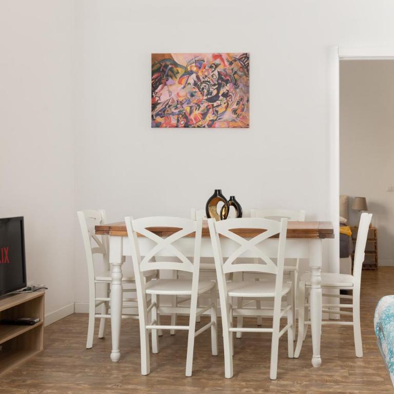 ArtStay Exclusive Apt Near Train Metro, Parking - Appartamento con 1 Camera da Letto - 3