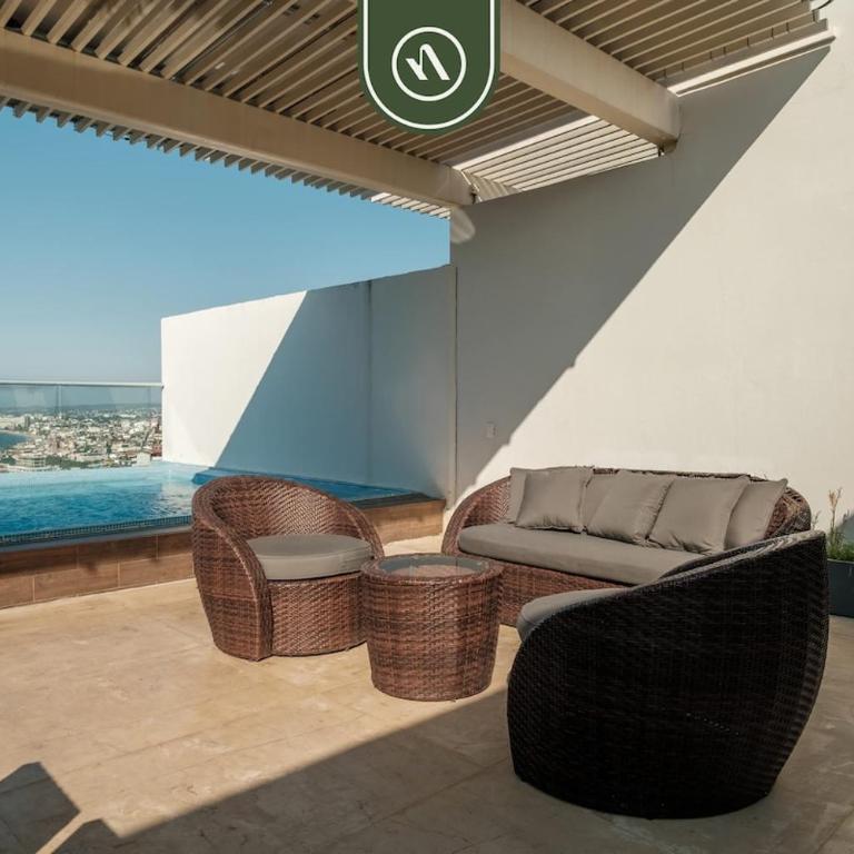 Oceanview Penthouse with Private Pool - BBQ - Vacation Home - 44