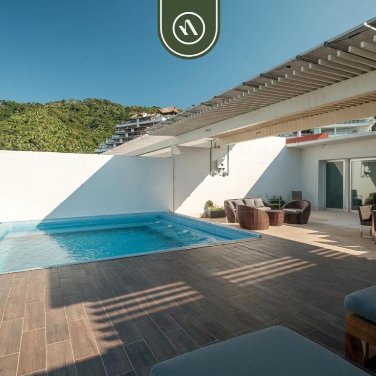 Oceanview Penthouse with Private Pool - BBQ - Vacation Home - 45
