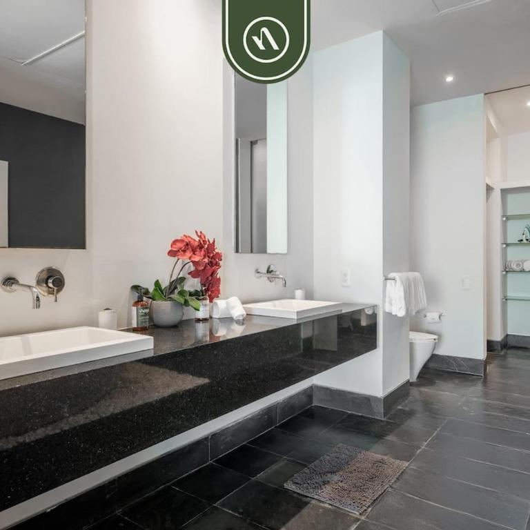 Oceanview Penthouse with Private Pool - BBQ - Vacation Home - 50