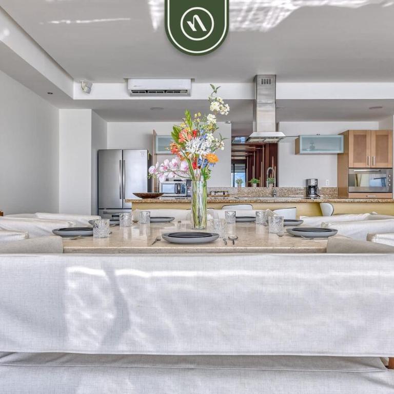 Beachview Luxury 3 BR Condo - Pools - Beach - Casa - 32