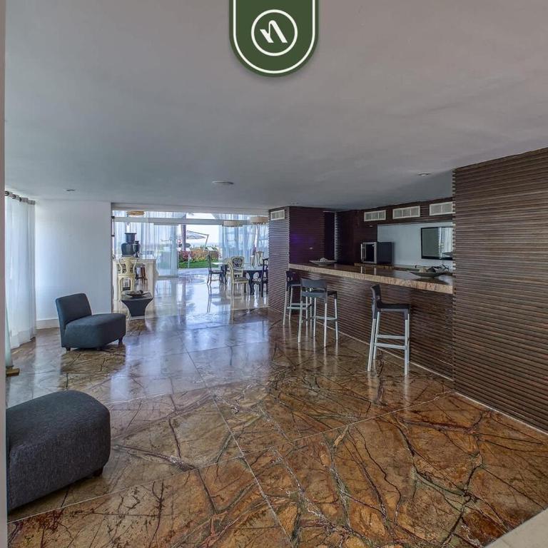 Beachview Luxury 3 BR Condo - Pools - Beach - Casa - 60