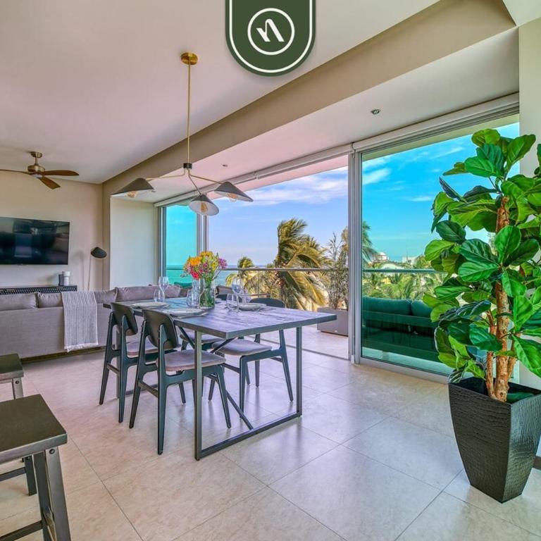 Luxury Oceanfront 2BR Condo with Private Balcony - Casa - 21