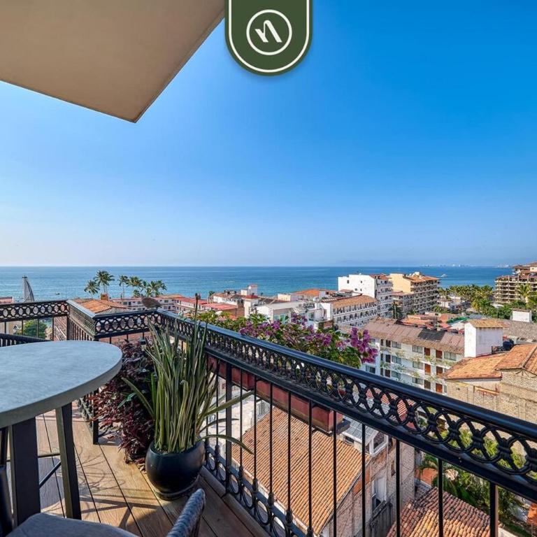 Luxury Corner Unit with Breataking Ocean Views - Casa - 6
