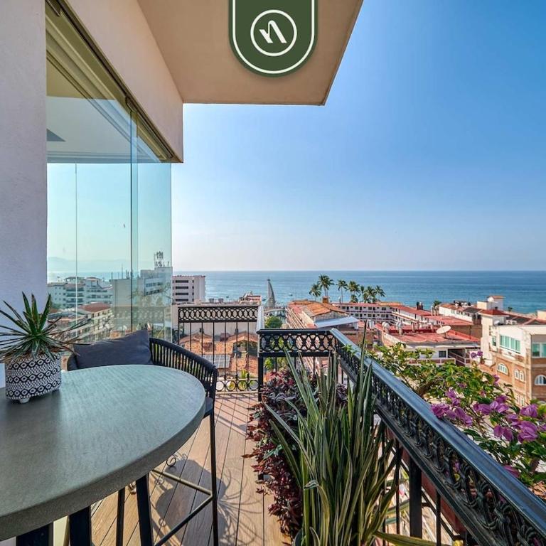 Luxury Corner Unit with Breataking Ocean Views - Casa - 15