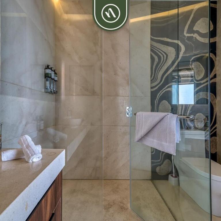 Luxury Corner Unit with Breataking Ocean Views - Casa - 28