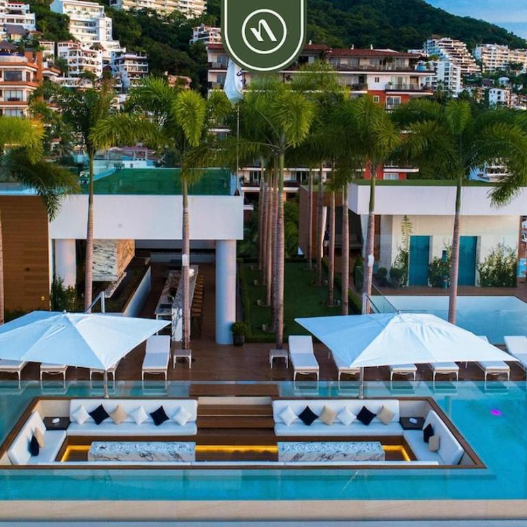 Luxury Corner Unit with Breataking Ocean Views - Casa - 39