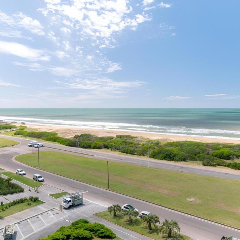 Moderno Apartamento Lujoso Frente a la Mejor Playa - Apartamento - 17