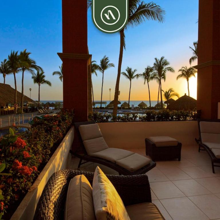 Amazing Studio with Terrace Overlooking the Ocean - Casa - 1