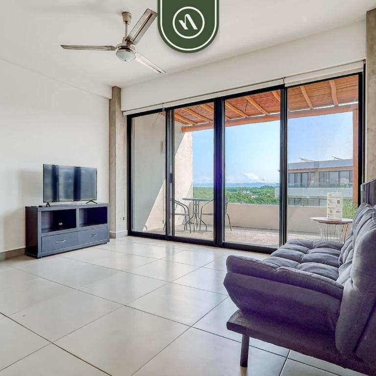 2BR Condo with Private Terrace - Near to the Beach - Casa - 7