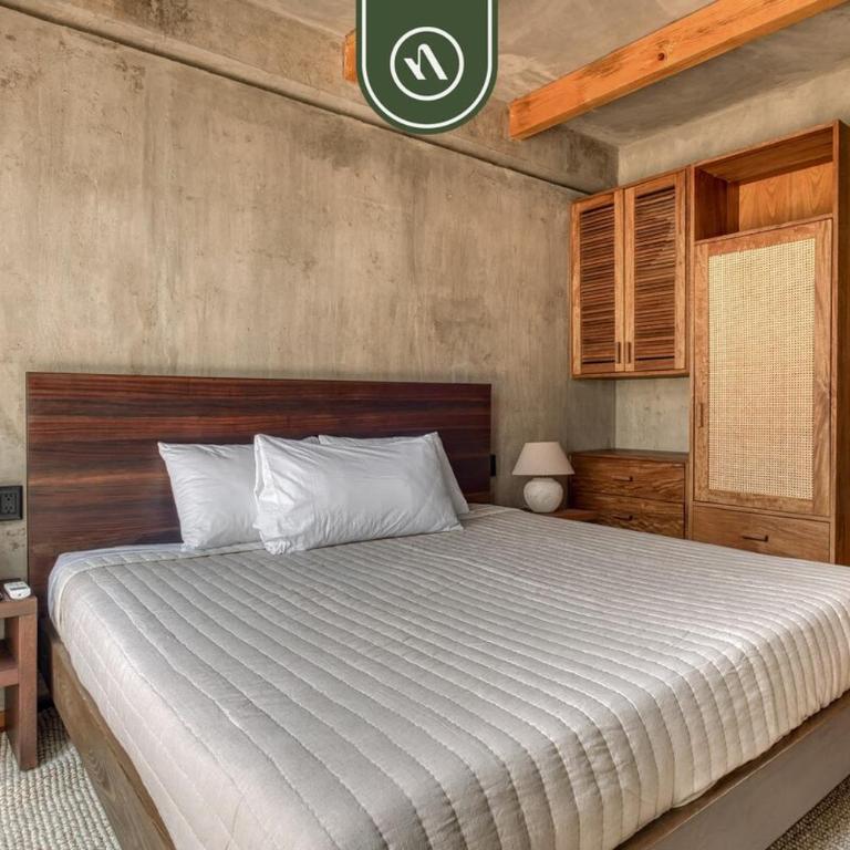 Luxury 2 BR Condo in Downtown - AC - Peaceful - Casa - 13
