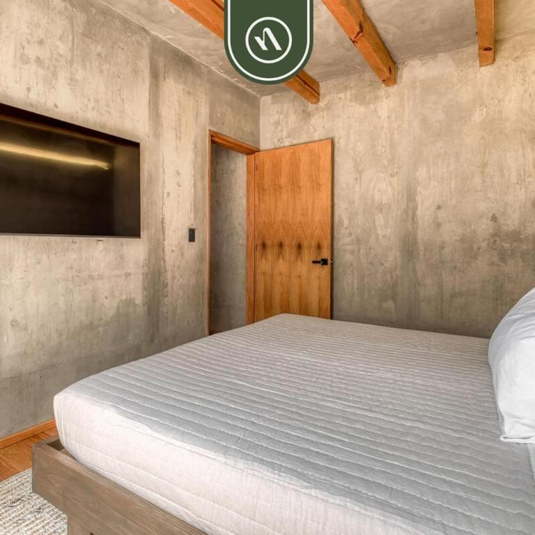 Luxury 2 BR Condo in Downtown - AC - Peaceful - Casa - 17