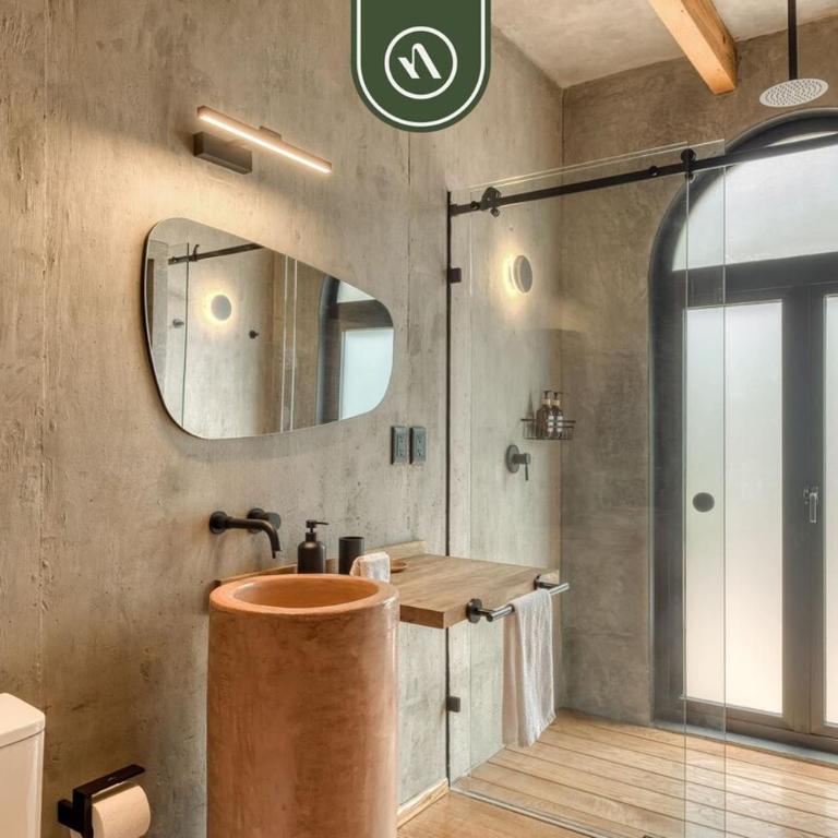 Luxury 2 BR Condo in Downtown - AC - Peaceful - Casa - 31