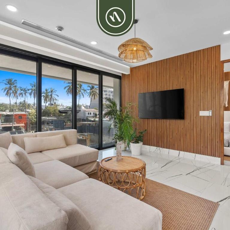 Luxury 2 BR Condo with Dream Pools - Beach - Art - Casa - 13