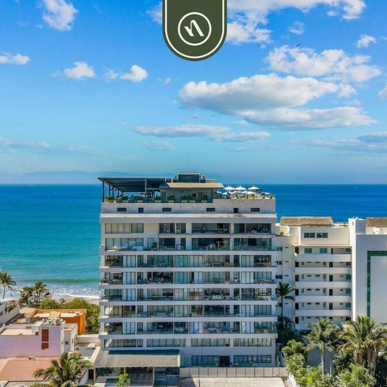 Luxury 2 BR Condo with Dream Pools - Beach - Art - Casa - 43