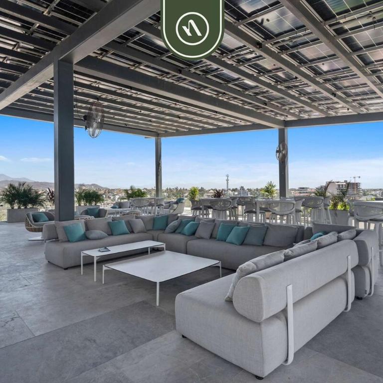 Luxury 2 BR Condo with Dream Pools - Beach - Art - Casa - 53