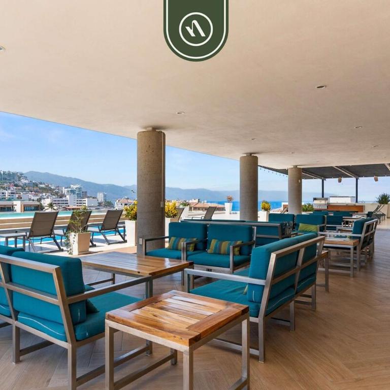 Elegant 2 BR Condo with Amazing Rooftop Pool - Casa - 37
