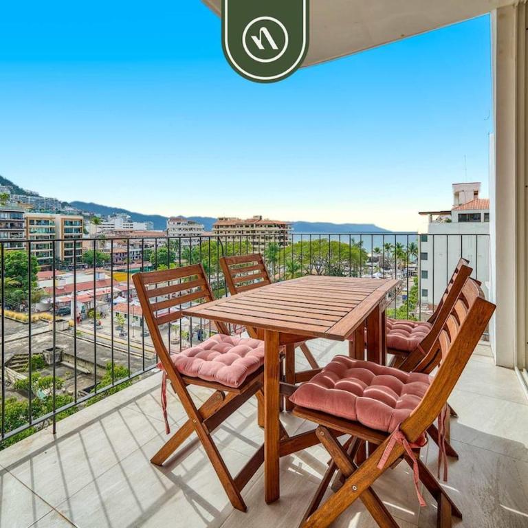 Luxury 2 BR in Romantic Zone - Rooftop Pool - Casa - 4