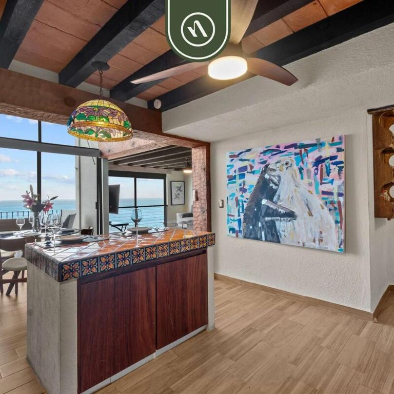 Oceanfront 2 BR Condo with Spectacular View - Pool - Casa - 3