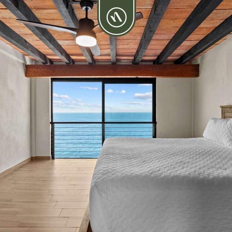 Oceanfront 2 BR Condo with Spectacular View - Pool - Casa - 11