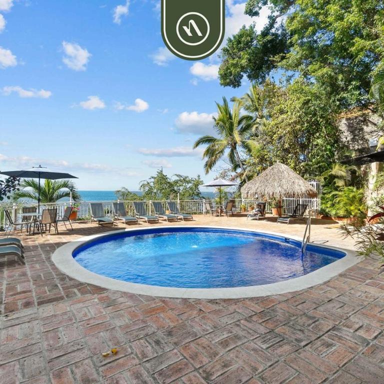 Oceanfront 2 BR Condo with Spectacular View - Pool - Casa - 42