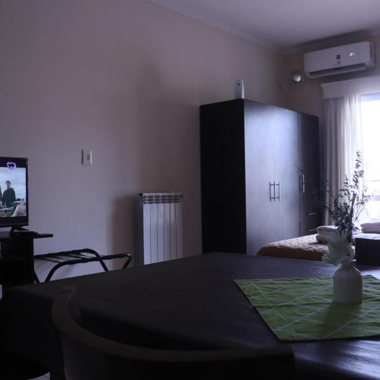 Antares Apartments - Apartment with Balcony - 9