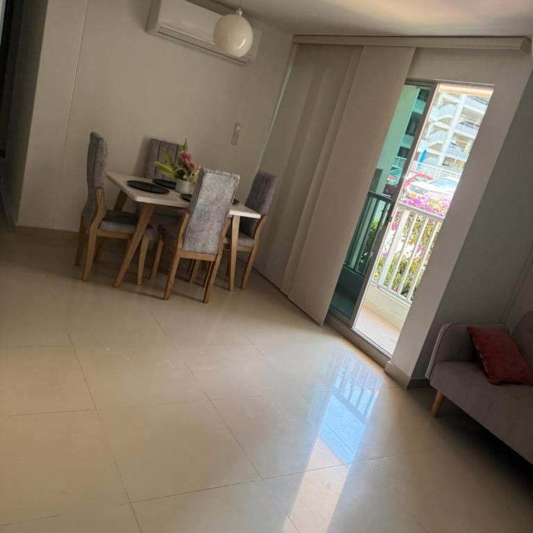 Apto Villa Carolina - Apartamento de 3 dormitorios - 6